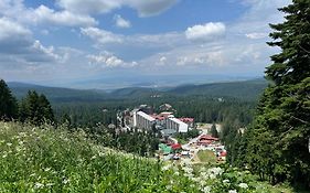Arboro Borovets Gardens E68